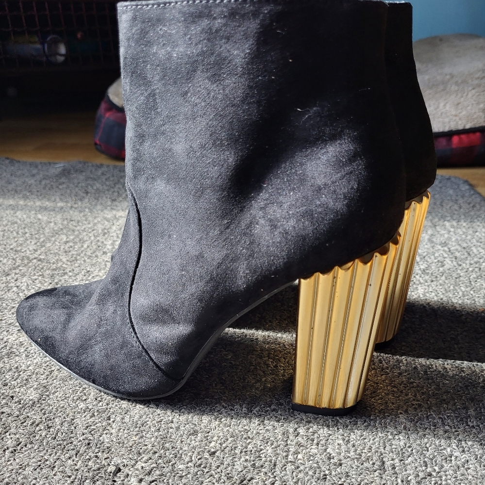 Gold heel black bootie - Picture 4 of 5